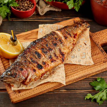 Форель на мангале